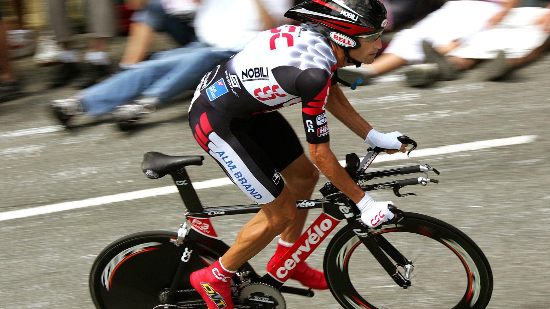 开云体育APP下载-德约科维奇，从美网横扫到年终总决赛，以不败之火点燃赛场