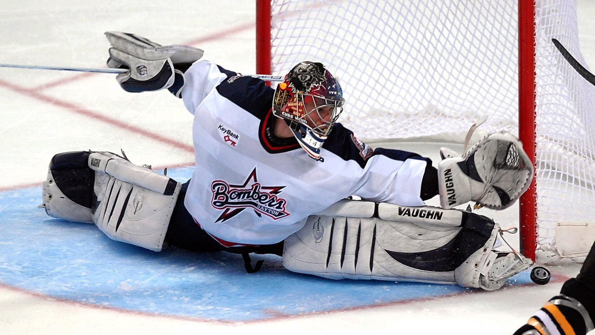 诺里斯点燃赛场，雷诺车队横扫迈凯伦，一场颠覆与重生的方程式对决